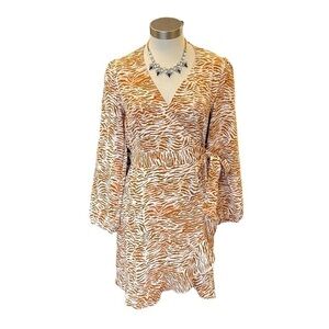 Little Moon Julep Wrap Dress Animal Print Giselle Amber Earth Print Sz. M